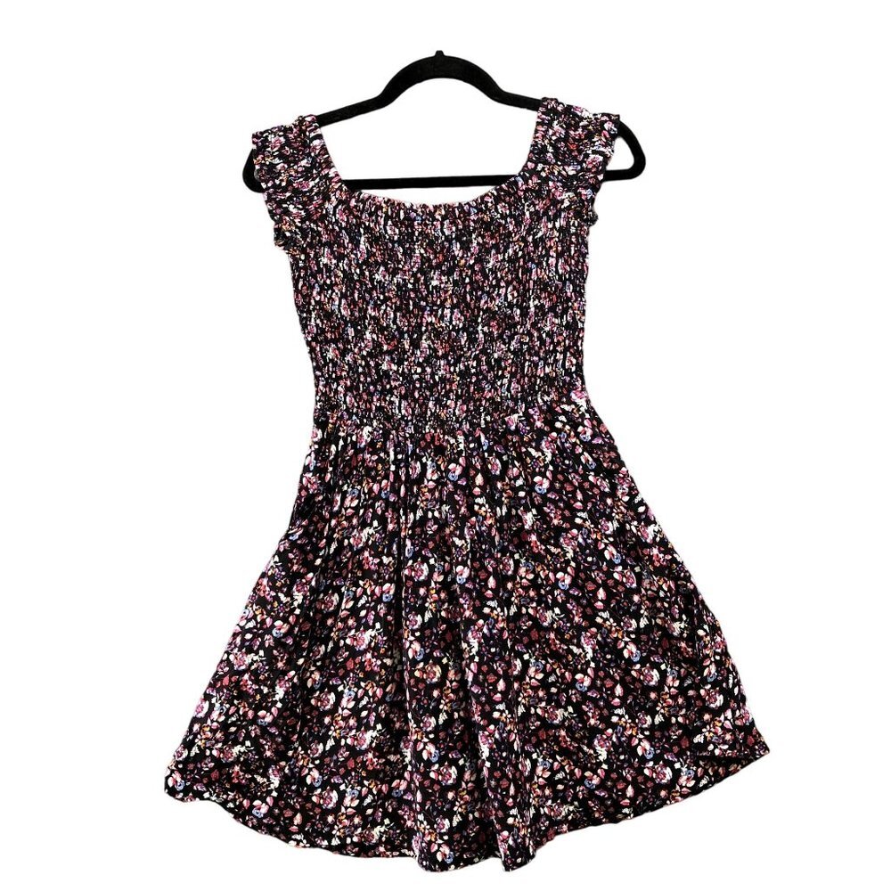 Express Mini Dress Size XS Black Floral Smocked‎ Rayon Short Sleeve Pockets